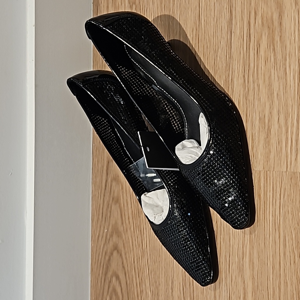 BNWT Zara Black Low Heels Size 37/ 6.5